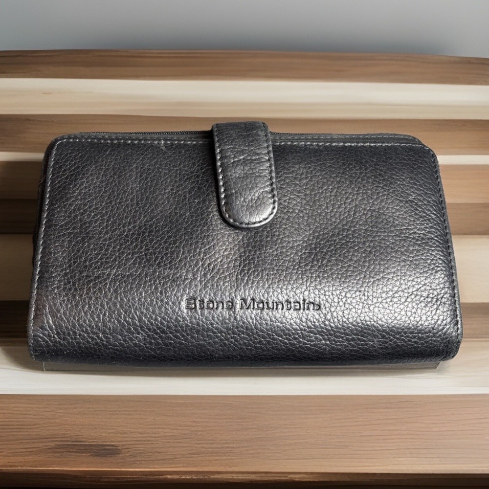 Stone Mountain Women's Black Leather Wallet Pebbled Zip-Around Check‎ Book